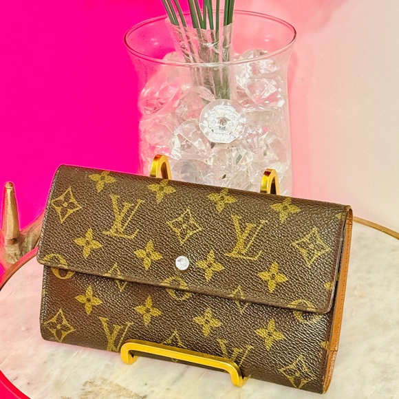 Louis Vuitton Monogram trifold long wallet - Picture 15 of 15